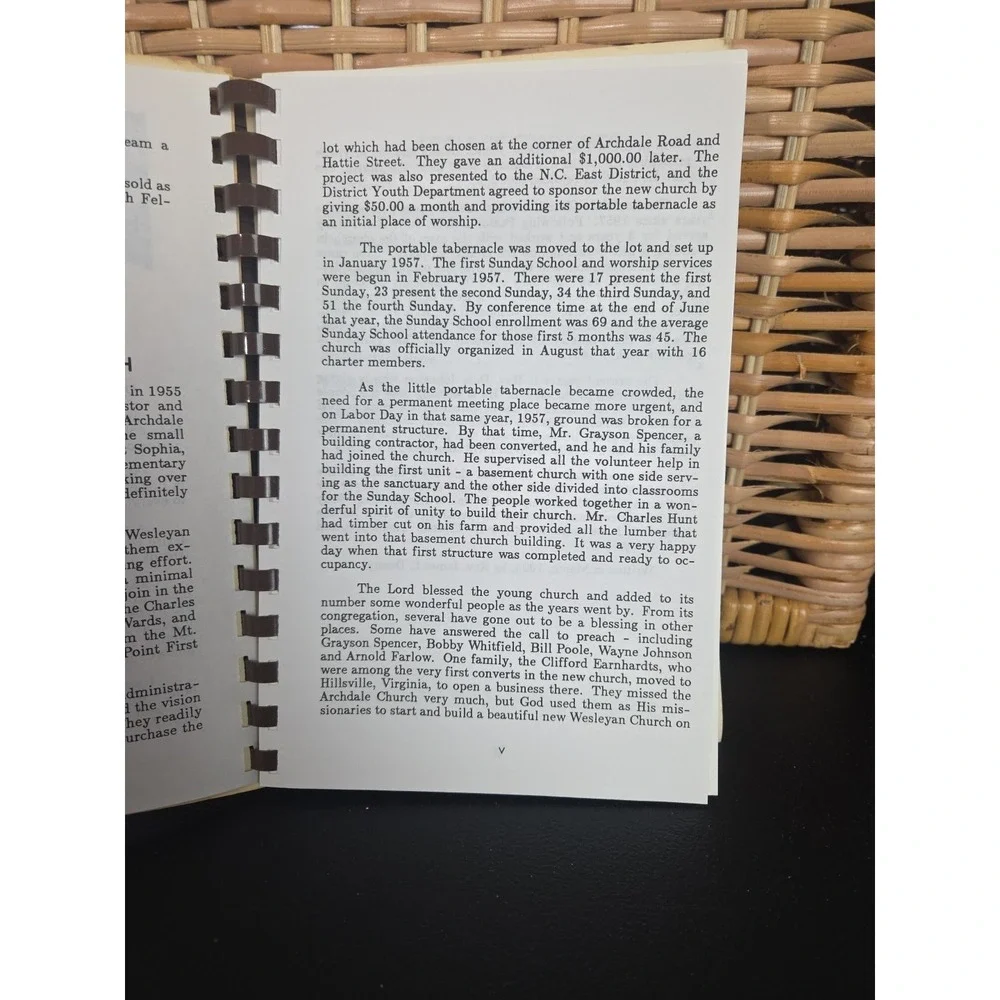 Archdale Wesleyan Church Cookbook Archdale, North Carolina 1994‎ Vintage